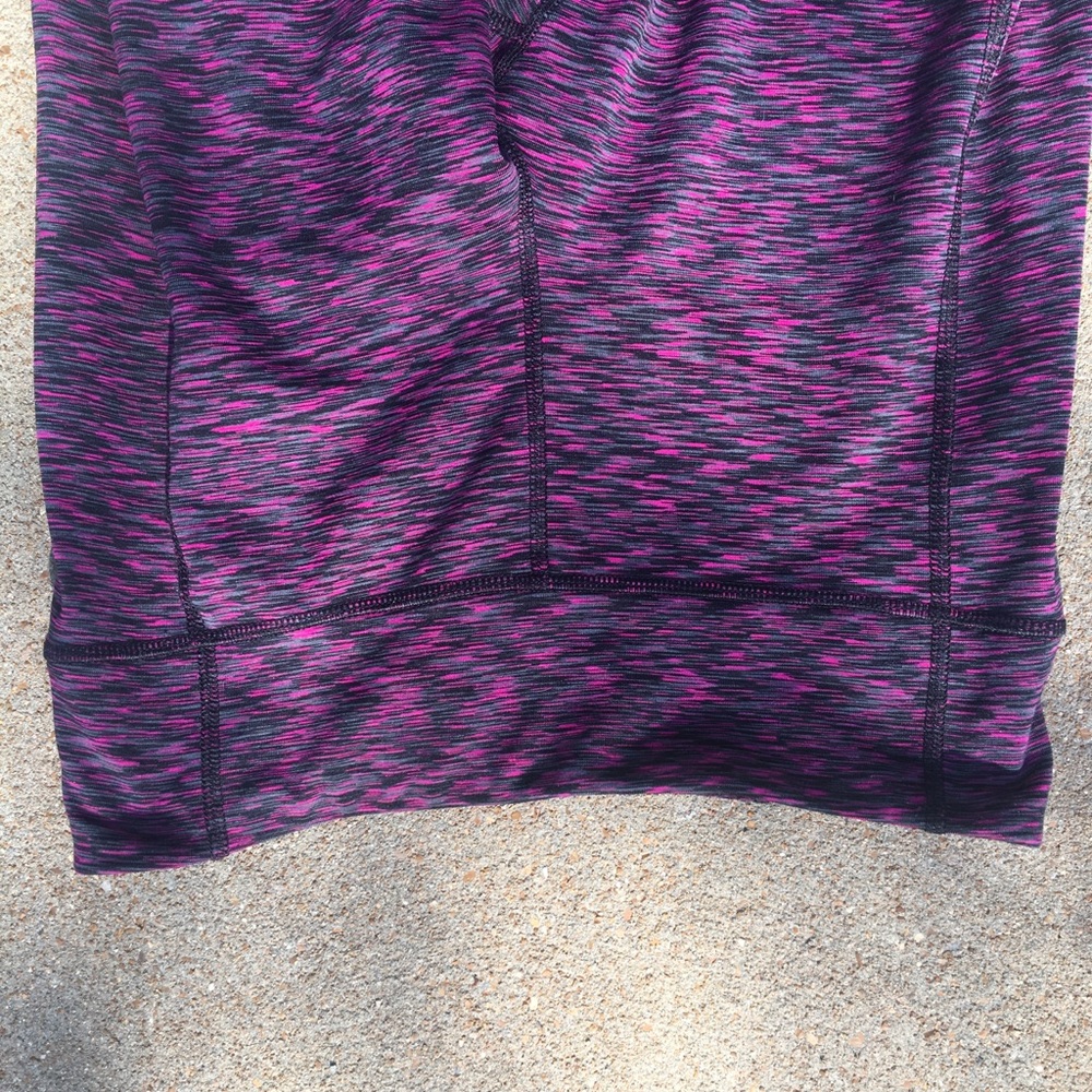 Express Core Performance Compression Leggings - Picture 5 of 7